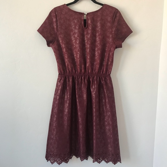 Papermoon Burgundy Atta Knit Lasercut Dress Large - Picture 2 of 8